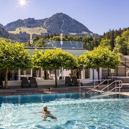 Otel Alm- & Wellnesshotel Alpenhof