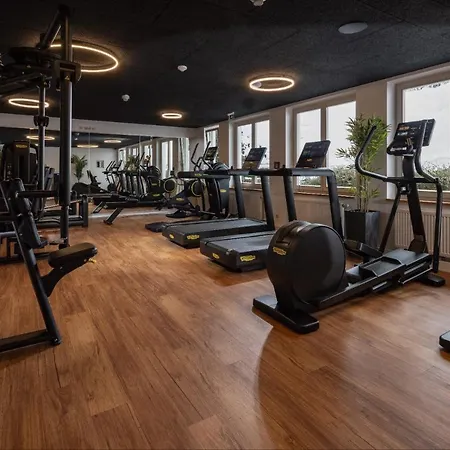 Alm- & Wellnesshotel Alpenhof Otel 4*