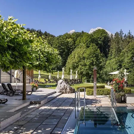 Otel Alm- & Wellnesshotel Alpenhof