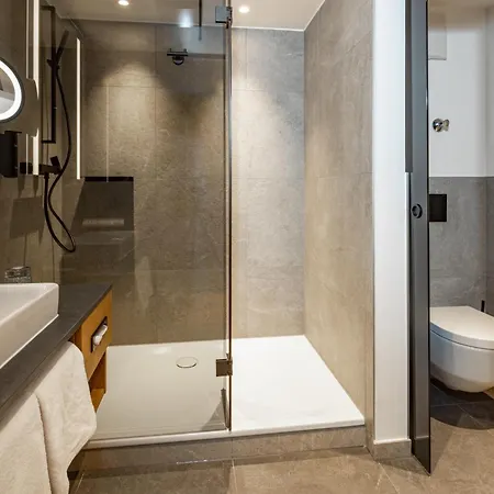 Alm- & Wellnesshotel Alpenhof