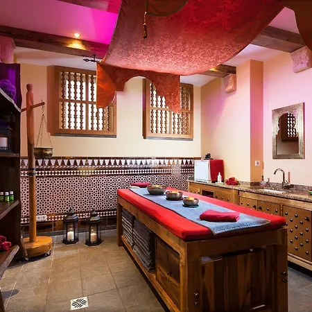 阿尔本胡夫阿尔卑斯健康酒店 酒店