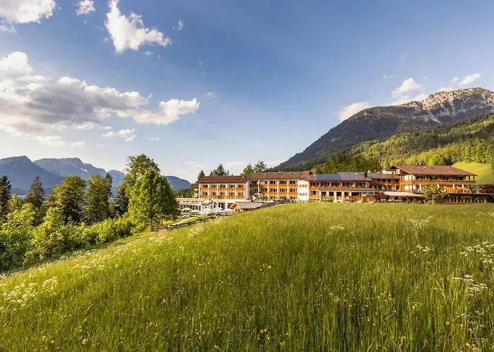 Alm- & Wellnesshotel Alpenhof Schoenau am Koenigsee
