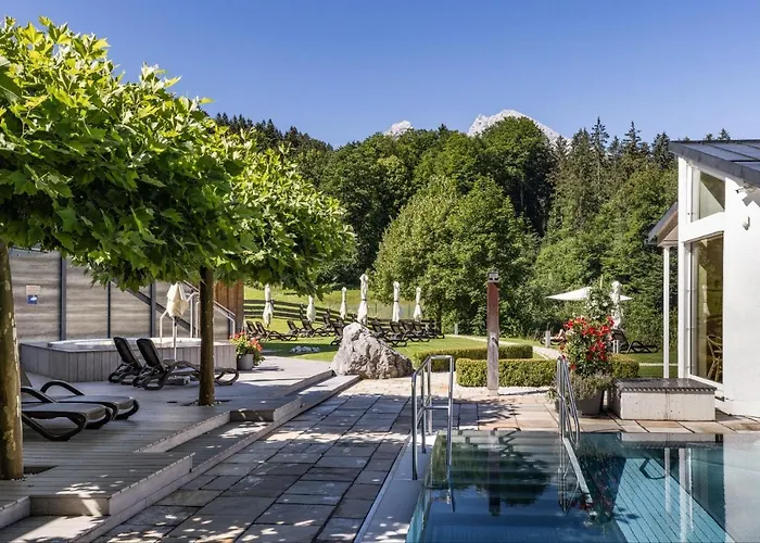Hotel Alm- & Wellnesshotel Alpenhof