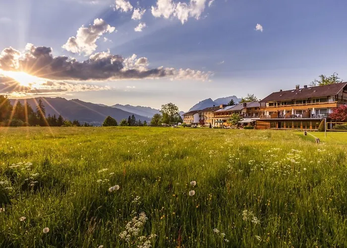 Hotel Alm- & Wellnesshotel Alpenhof 4*