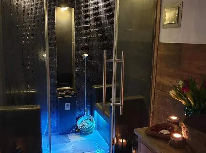 Alm- & Wellnesshotel Alpenhof 4*
