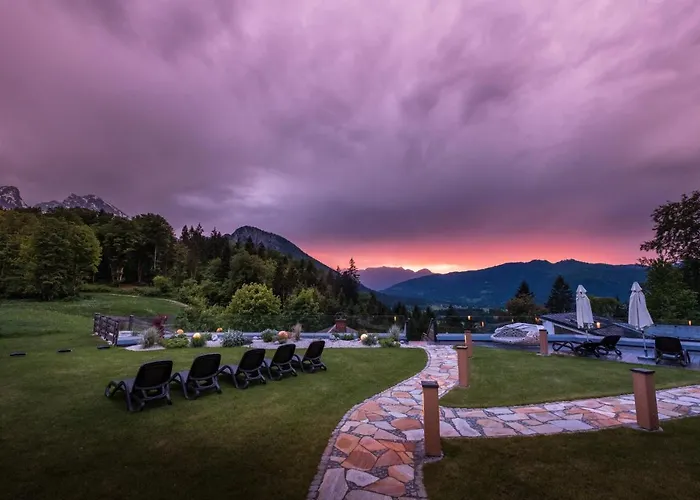 Alm- & Wellnesshotel Alpenhof Schoenau am Koenigsee