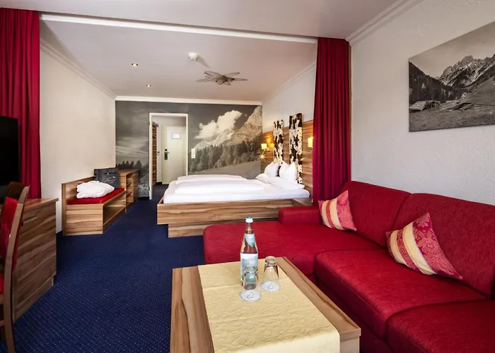 Hotel Alm- & Wellnesshotel Alpenhof