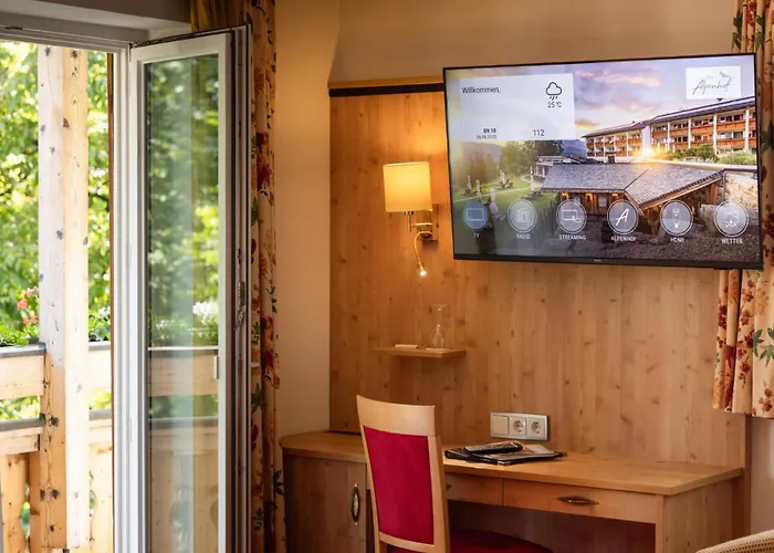 Alm- & Wellnesshotel Alpenhof