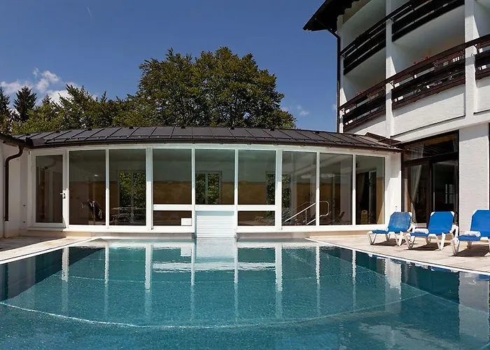 Alm- & Wellnesshotel Alpenhof Schoenau am Koenigsee