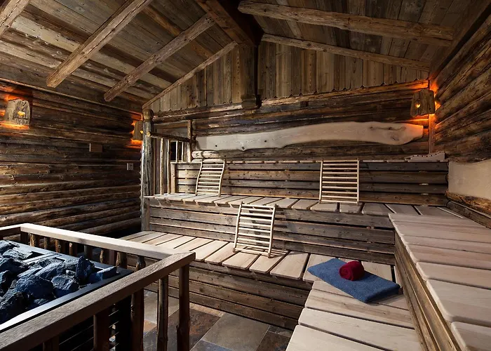 Alm- & Wellnesshotel Alpenhof