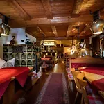 Alm-&wellnesshotel Alpenhof Hotel 4*
