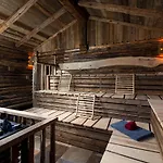 Alm-&wellnesshotel Alpenhof