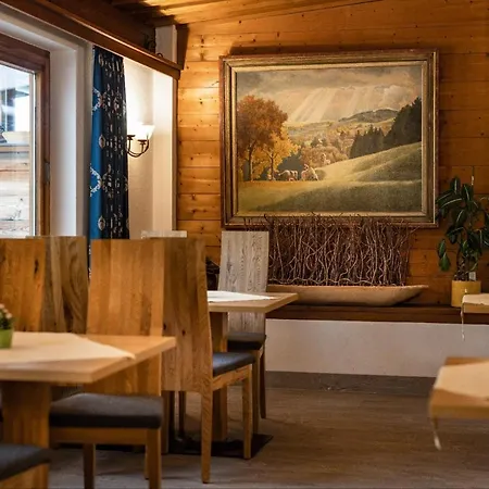 Alm- & Wellnesshotel Alpenhof 4* Schoenau am Koenigsee