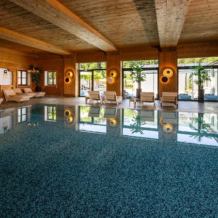 Alm- & Wellnesshotel Alpenhof Hotel