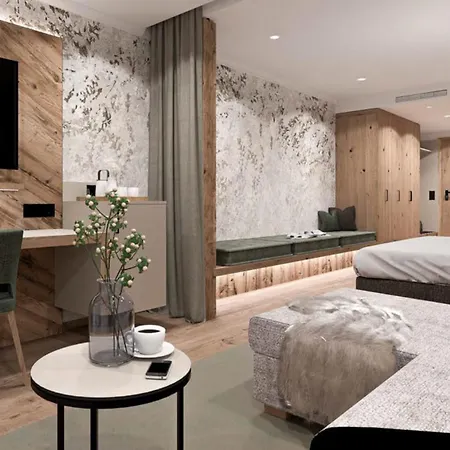Alm- & Wellnesshotel Alpenhof