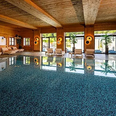 Szálloda Alm- & Wellnesshotel Alpenhof