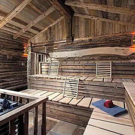Alm- & Wellnesshotel Alpenhof Szálloda