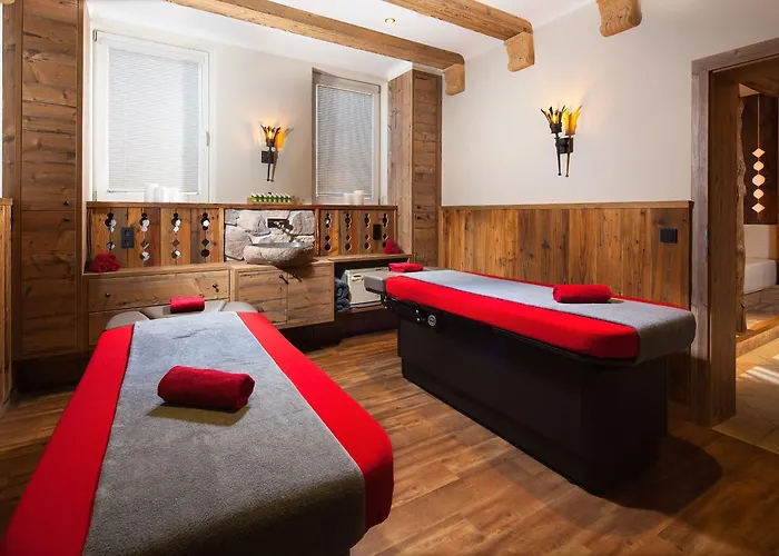 Alm- & Wellnesshotel Alpenhof Hotel