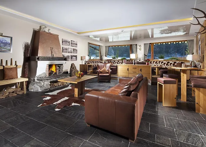 Alm- & Wellnesshotel Alpenhof 4*