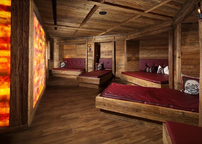 Alm-&wellnesshotel Alpenhof Hotel 4*